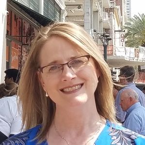 Meet your Posher, Catherine